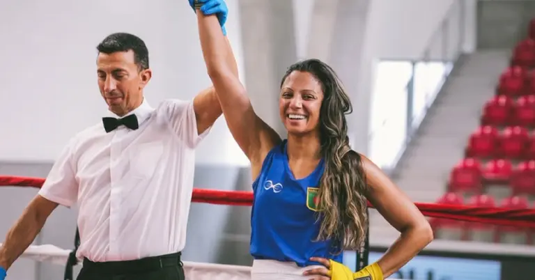 বাংলাদেশি বংশোদ্ভূত প্রবাসী বক্সার জিন্নাত ফেরদৌস